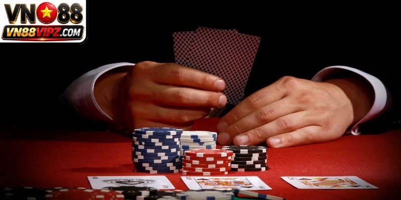 All In Trong Poker Là Gì? Cẩm Nang Toàn Diện Cho Bài Thủ 3 All in là quyết định đưa toàn bộ số chip hiện có trên bàn vào ván đấu hiện tại